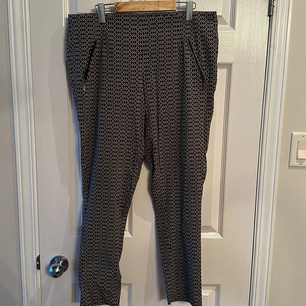 Black and cream patterned dress pants